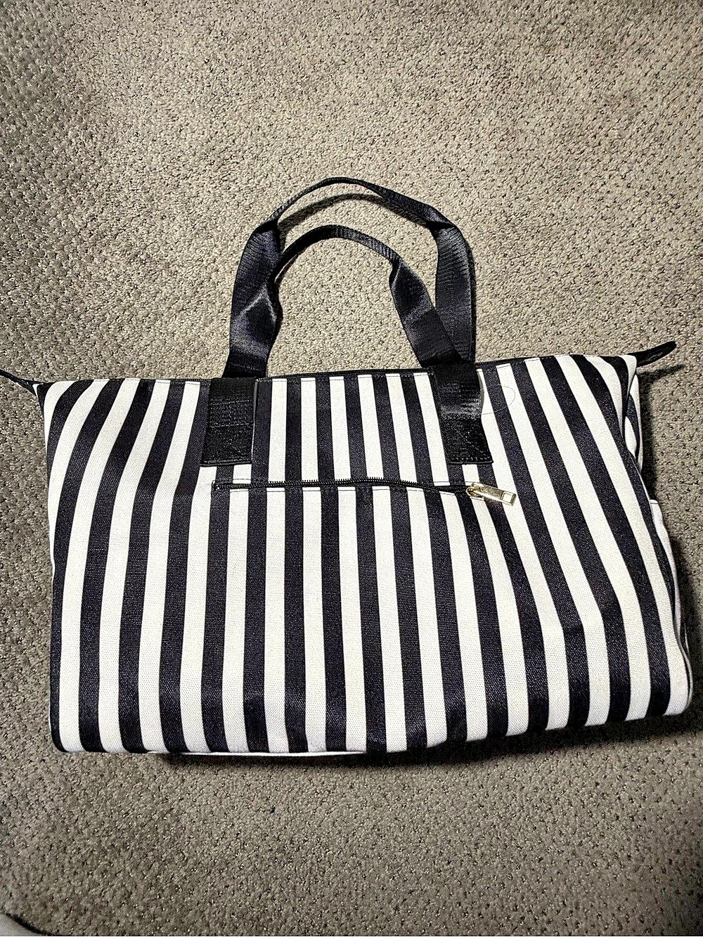 Alice & olivia Striped Travel Tote in Black & White Like New